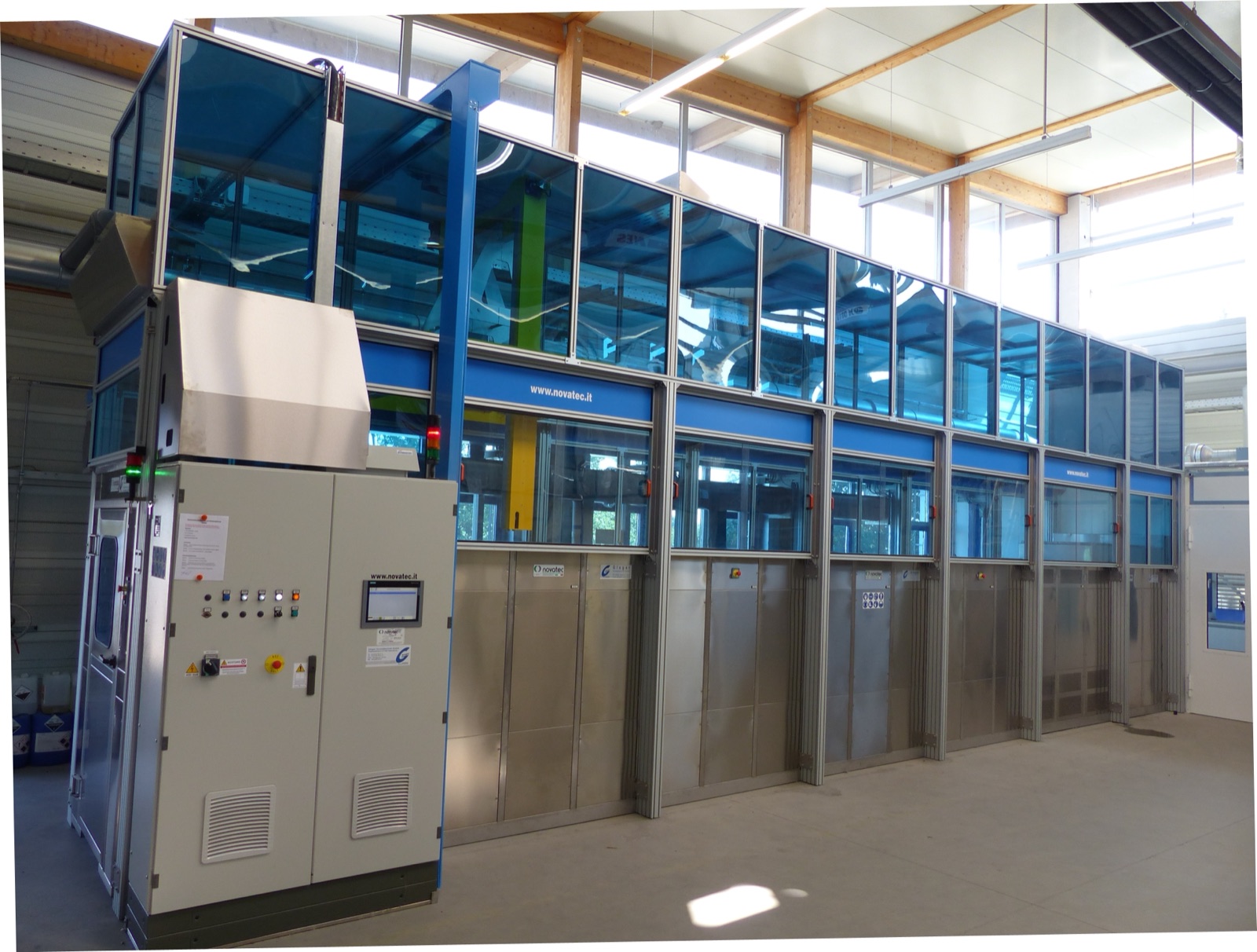 Mehrstufige Ultraschallreinigungsanlage Weber — Novatec PLURITANK
